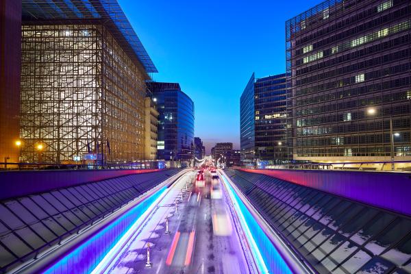 Night views of the Rue de la Loi